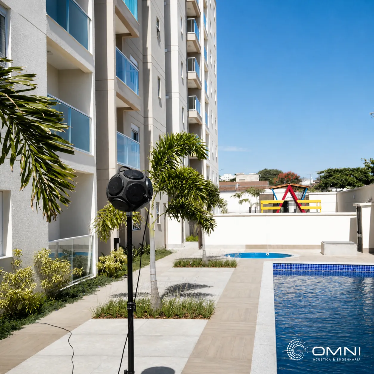 Ensaio in-loco de isolamento de fachada NBR 15575 em condomínio residencial